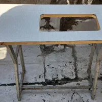 میز چرخ خیاطی سالم و تمیز