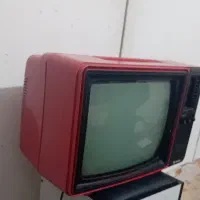 پرده.تلویزین قدیمی نوستالژی.