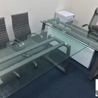 میز مدیریت و کنفرانس کا۹۹ شیشه و فلز جی ار