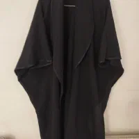 چند عدد مانتو و شلوار