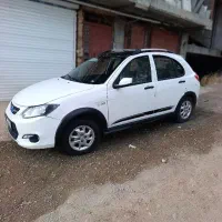 کوییک r402سفید سقف مشکی