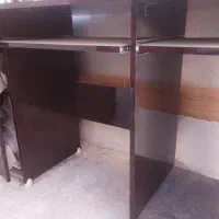 سلام میز کامپیوتر در حد نو