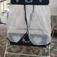 گهواره و تشک