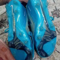 کفش فوتبالی فانتوم ۶
