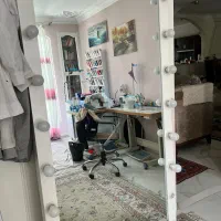 آینه قدی چراغدار