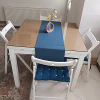 میز ناهارخوری