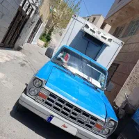 ماشین کاملا سالم و تمیز