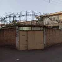 فروش منزل ویلایی قابل سکونت