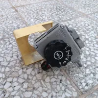 رگلاتور آب گرم کن مخزنی