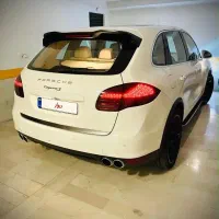 پورشه کاینs بی رنگ