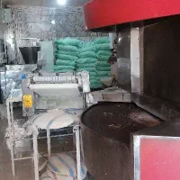 استخدام نیروی کار برای نانوایی