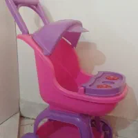 یک عدد کالسکه و یک عدد گهواره عروسک