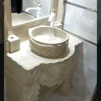 روشویی سنگی به همراه آیینه