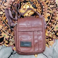 کیف طرح چرم جنس خوب آکبند استفاده نشده