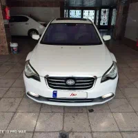 بسترن B50F مدل ۹۴ بی رنگ