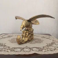 عقاب برنجی