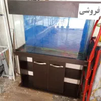 اکواریوم با پایه