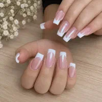 خط لب رو چ کلینیکی تضمینی پاک میکنه