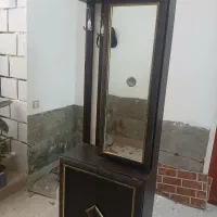 جاکفشی|جاکفشی، کمد، دراور|شیراز, تل حسینآباد|دیوار