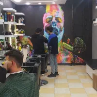 ارایشگاه پیرایش زال واقع در  خیابان پاییز