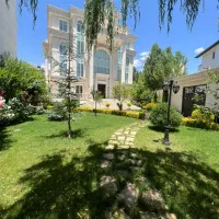 ۱۲۰۰ متر زمین ۱۷۰۰ متر بنا در تاپ لوکیشن لواسان