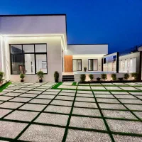 ویلا-هوشمند-نما-سفید-همراه-استخر-چهار-فصل