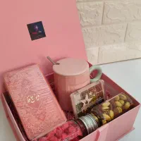 پک کادوی دخترانه/ باکس هدیه تولد/ تحویل ۱ ساعته