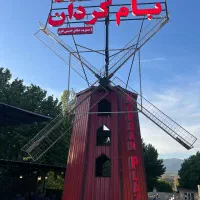 به تعدادی نیروی کار اشپزخانه و بار