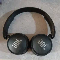 هدست بلوتوث JBL نیازمند تعمیر