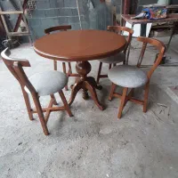صندلی نهارخوری