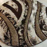 فرش گرد یک و نیم متری