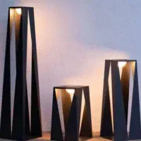 چراغ چمنی حیاطی باغی خیابانی دیواری سردری مدل النا