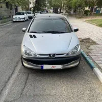 پژو ۲۰۶ تیپ ۲  مدل ۱۳۸۲