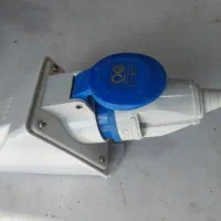 سوکت‌پریز‌صنعتی‌