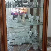 بوفه ۴ طبقه در حد نو