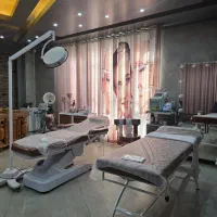 استخدام پزشک