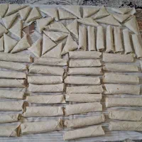 کارگرجهت فروش دکه فلافل وسنبوسه
