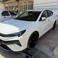 کی‌ام‌سی J7، مدل ۱۴۰۳