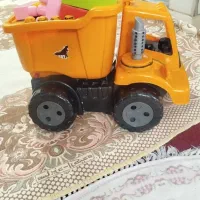 کامیون اسباب بازی بزرگ