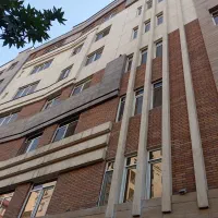 قیطریه ۱۰۵ متر ۲ خواب طبقه بالا ۲ پارکینگ