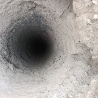 چاه کنی سیمان کاری سنگ کاری و و