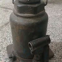 جک 32 تن