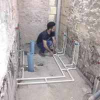 اجرای لوله کشی و نصب انواع شیر الات