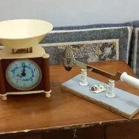 ترازو و قند شکن رومیزی، موزر