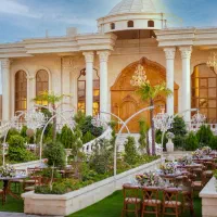 میزبان-بهترین-شب-زندگیتان