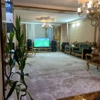 ۹۷متر واقع در خیابان گوهردشت با پارکینگ**