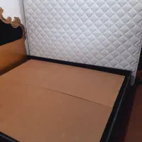 تخت دونفره