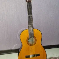 گیتار یاماها c70
