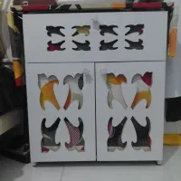 میز چرخ خیاطی
