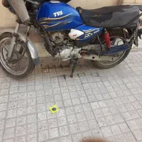 موتور اچ ال ایکس